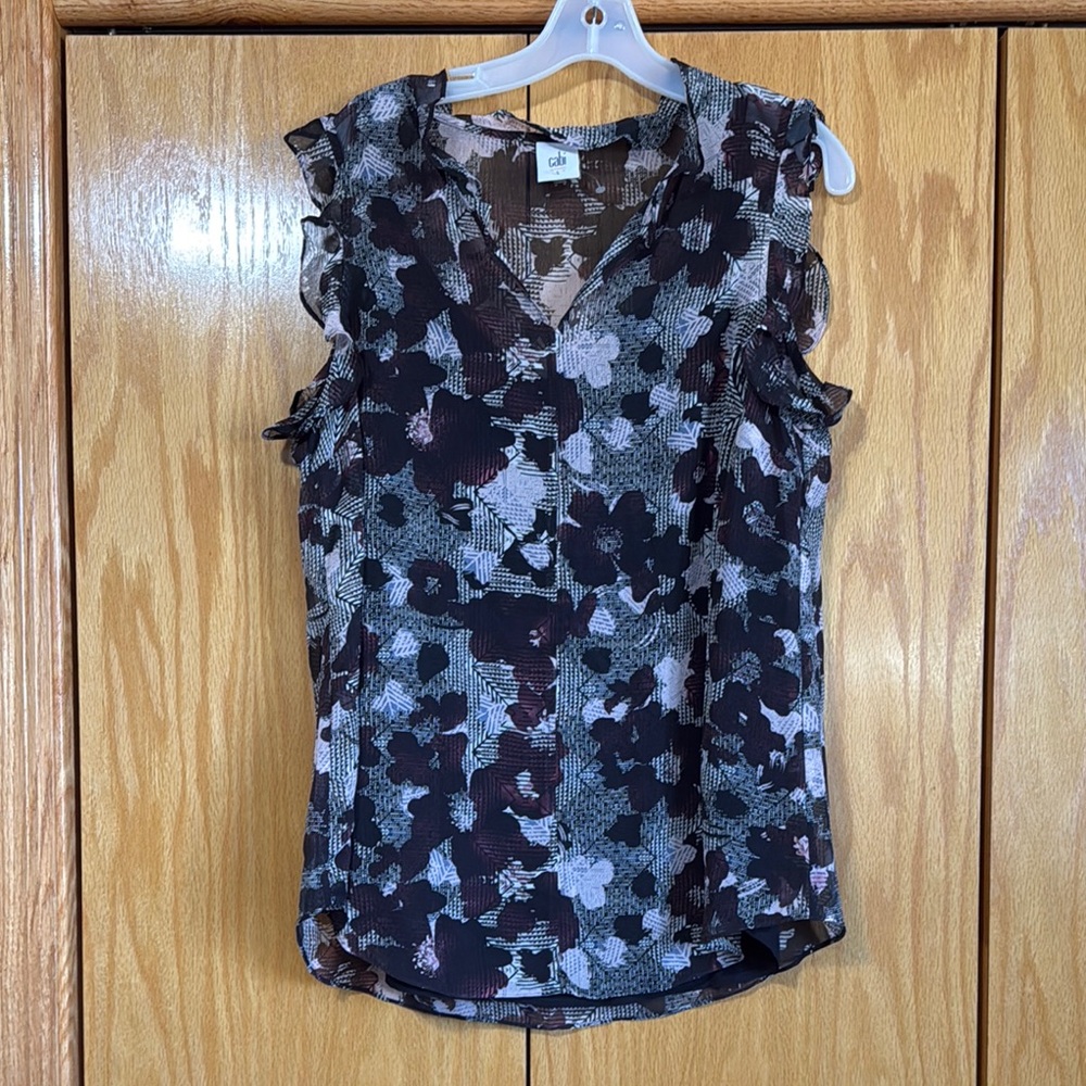 Chic Black Floral Blouse